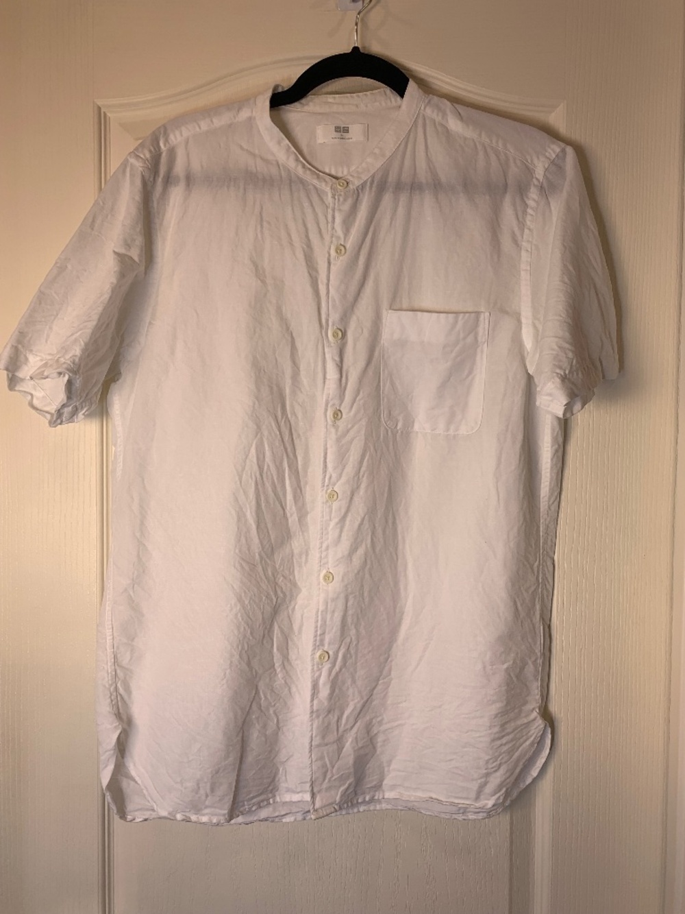 Uniqlo Men's White Linen Cotton Stand Collar Shirt, Short Sleeve, Medium Travel